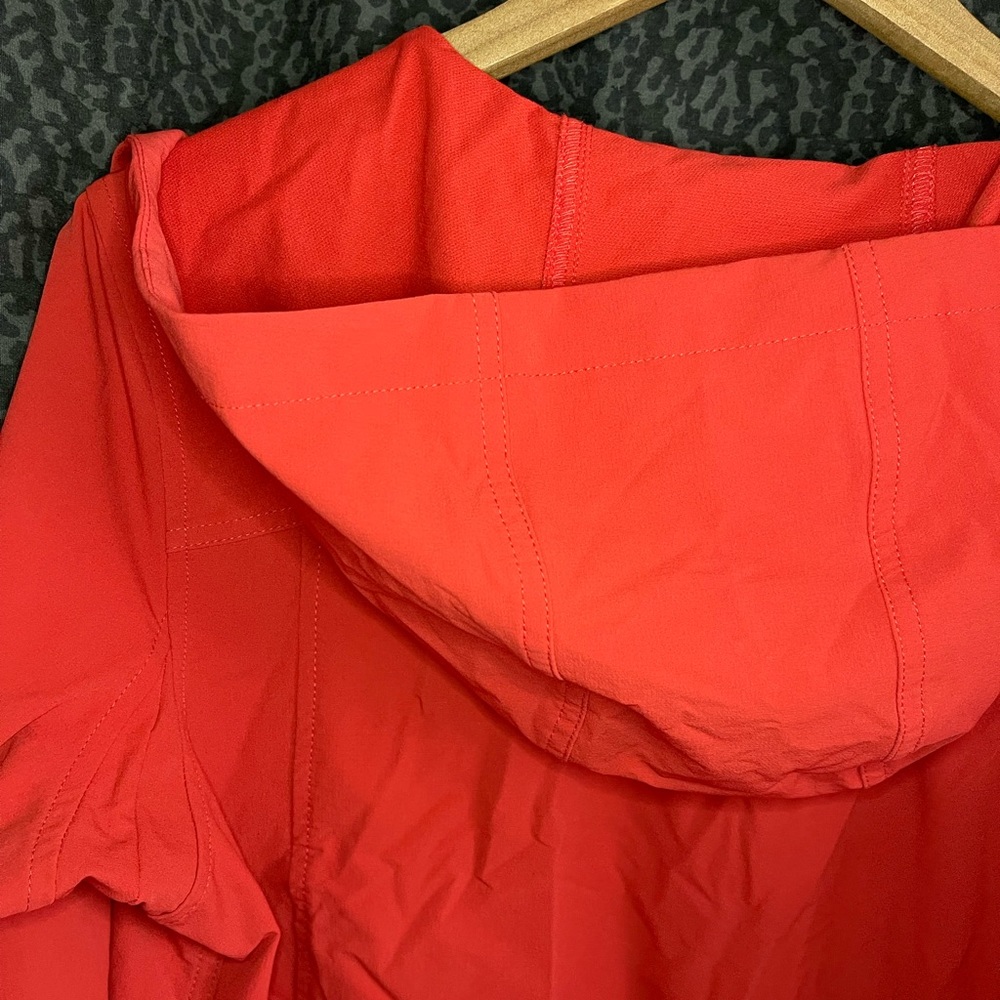 Duluth Rain jacket coral orange Medium perfect condition - Picture 8 of 10